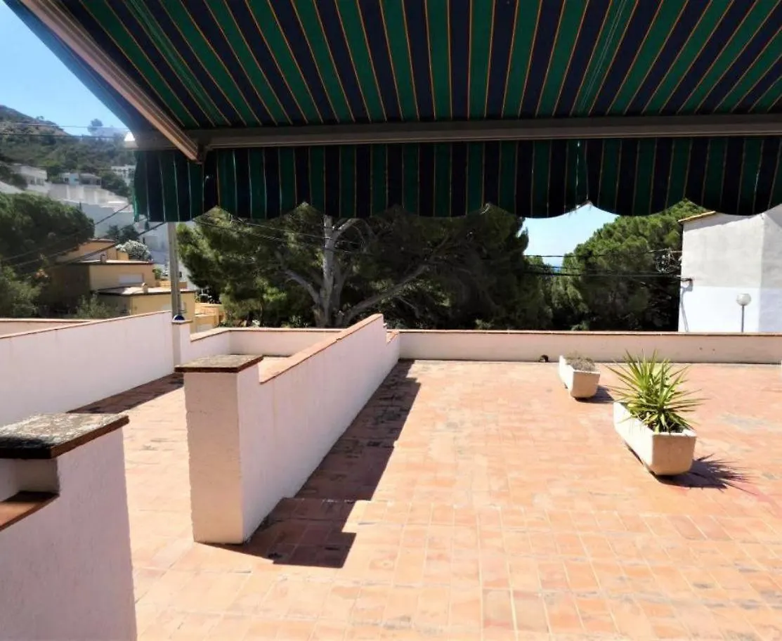 Apartment Apartamento Canyelles Petites Roses